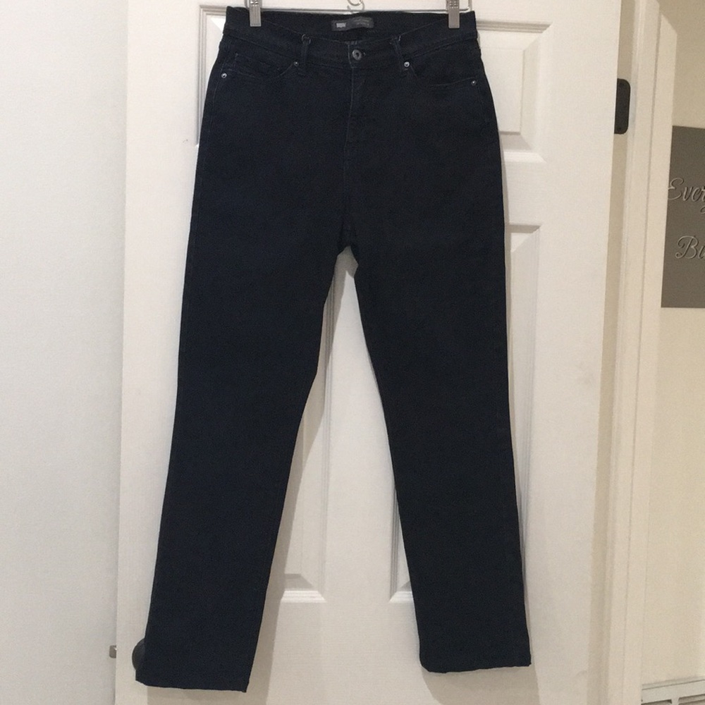 Levi’s Perfectly Slimming 512 Skinny Leg Jean